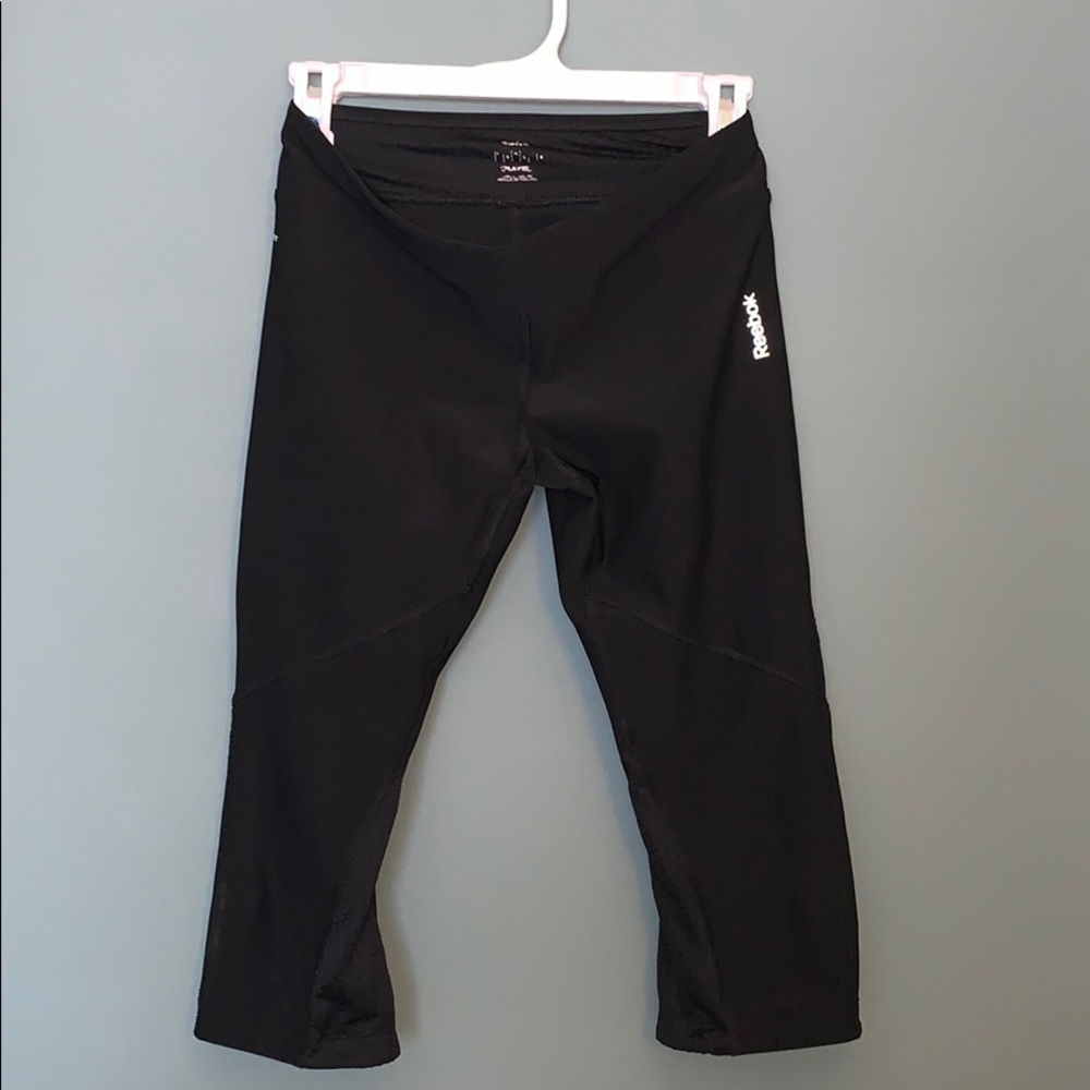 Reebok Capri style work out pants
